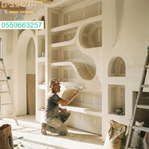 קבלן גבס אומן ליצירת נישות דקורטיביות וספריות מעוצבות בגימור מושלם.